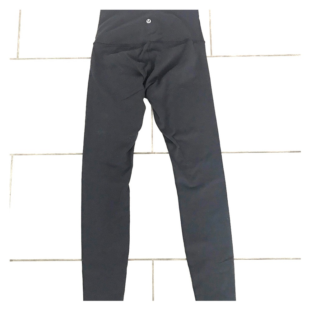 Lululemon High Black Waisted Wonder Under Size 6